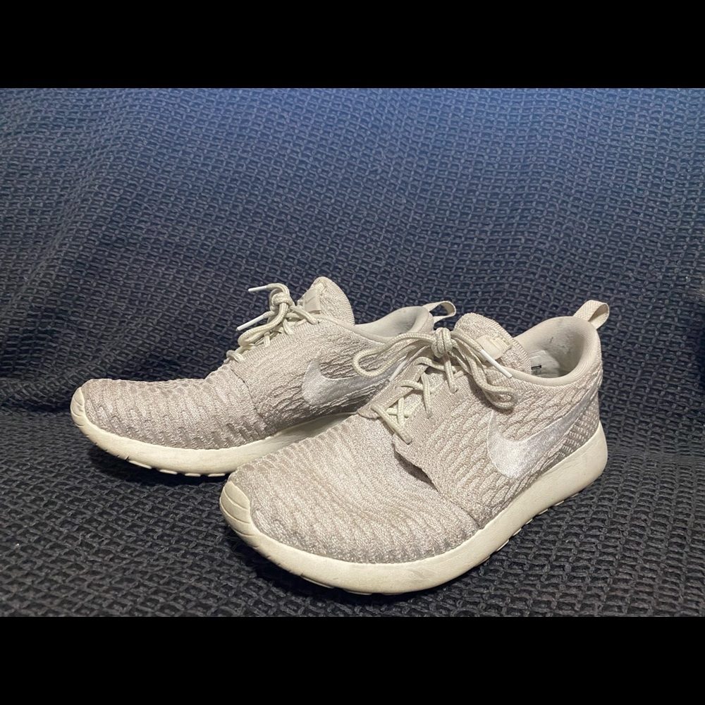 Nike Women’s Shoes. Size 7.5